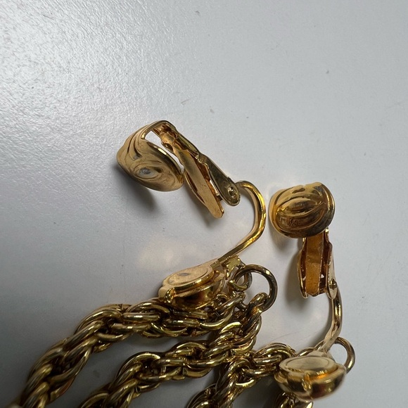 Vintage Joel Powell Designs Clip Earrings Gold - Picture 8 of 8